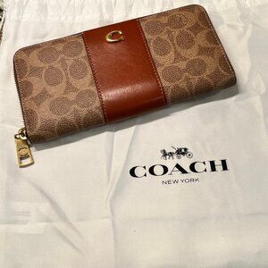 COACH